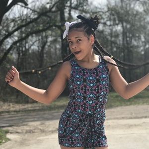 Meet your Posher, Sheniea